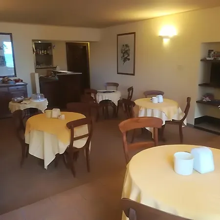 מלון דירות Il Convento 3*